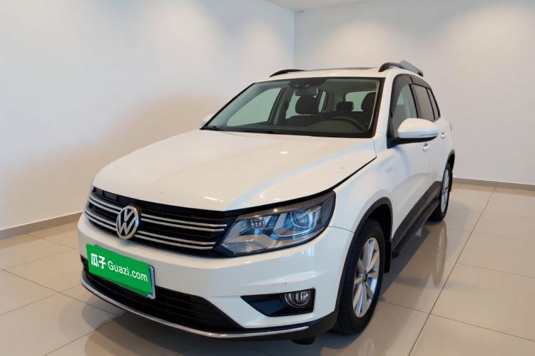 Używany Volkswagen Tiguan 2015 1.8TSI Automatic Two-Wheel Drive Comfort Edition Guazi used car, China used car export, Used car for sale, Used  cars, Cheapest cars for sale