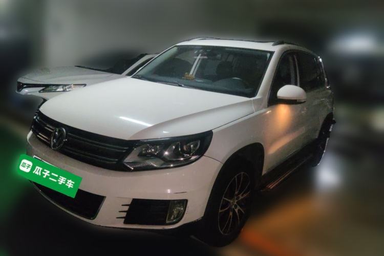 Used Volkswagen Tiguan 2015 1.8TSI Automatic Two-Wheel Drive Luxury Model Guazi used car, China used car export, Used car for sale, Used  cars, Cheapest cars for sale