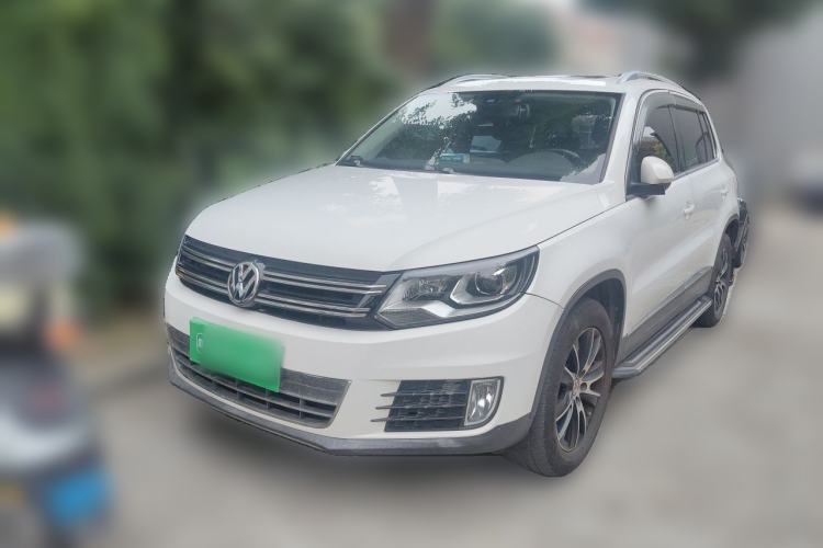 Used Volkswagen Tiguan 2015 1.8TSI Automatic Two-Wheel Drive Luxury Model Guazi used car, China used car export, Used car for sale, Used cars, Cheapest cars for sale