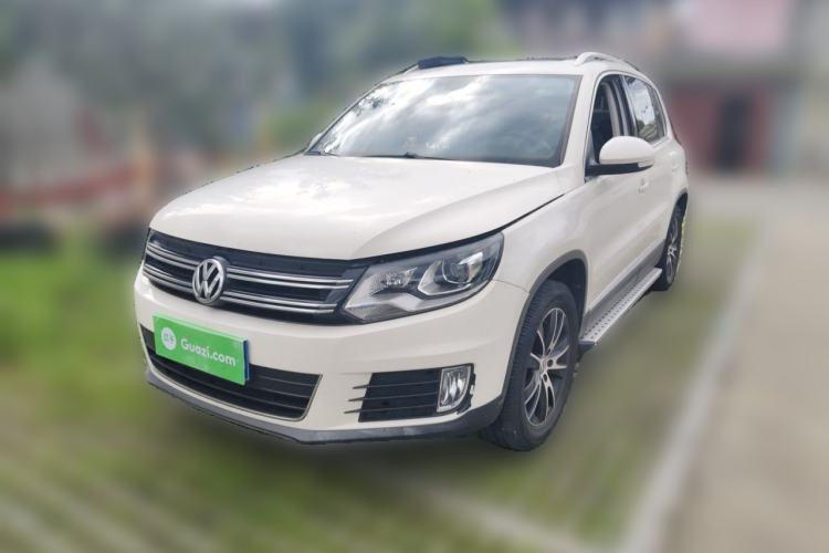 Used Volkswagen Tiguan 2015 1.8TSI Automatic Two-Wheel Drive Luxury Model Guazi used car, China used car export, Used car for sale, Used cars, Cheapest cars for sale
