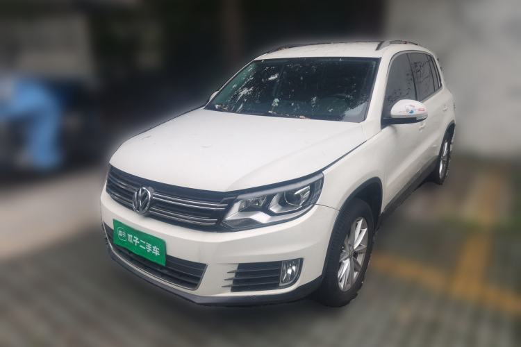 Used Volkswagen Tiguan 2015 1.8TSI Automatic Two-Wheel Drive Comfort Edition Guazi used car, China used car export, Used car for sale, Used  cars, Cheapest cars for sale