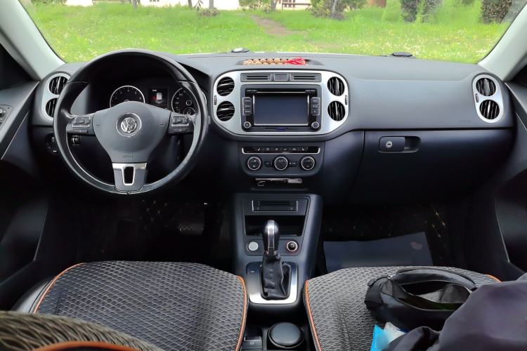 Used Volkswagen Tiguan 2015 1.8TSI Automatic Two-Wheel Drive Luxury Model Center Console