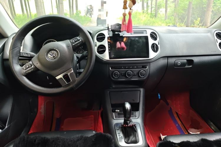 Used Volkswagen Tiguan 2015 1.8TSI Automatic Two-Wheel Drive Comfort Edition Center Console