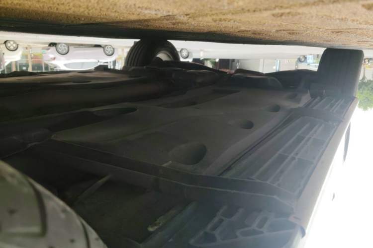 Used Volkswagen Tiguan 2015 1.8TSI Manual Two-Wheel-Drive Limited Edition Chassis Front Right