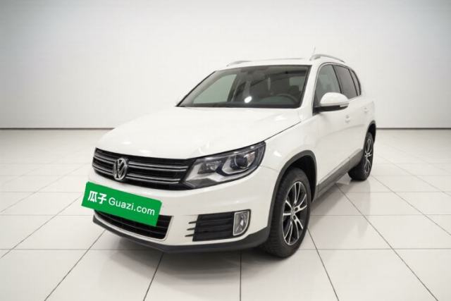 Volkswagen Tiguan 2015 1.8TSI Automatic Two-Wheel Drive Luxury Model de segunda mano