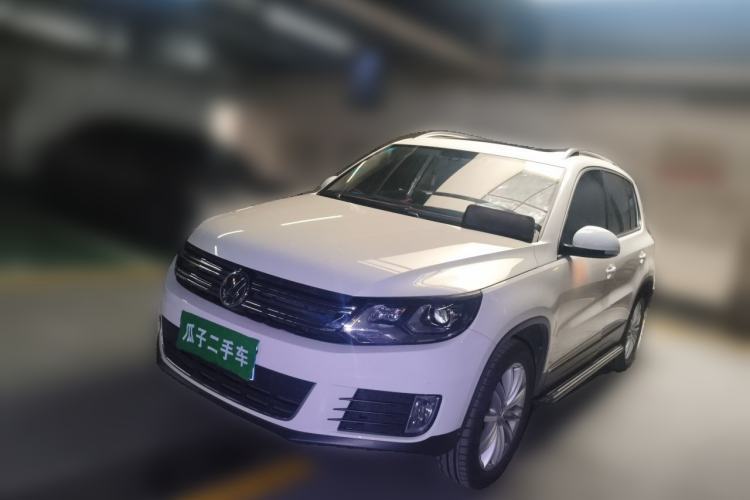 Used Volkswagen Tiguan 2015 1.8TSI Automatic Two-Wheel Drive Luxury Model Guazi used car, China used car export, Used car for sale, Used cars, Cheapest cars for sale