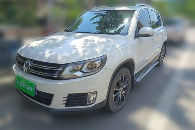 Used Volkswagen Tiguan 2015 1.8TSI Automatic All-Wheel-Drive Luxury Model