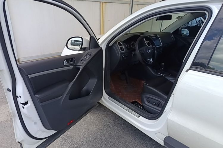 Used Volkswagen Tiguan 2015 1.8TSI Automatic Two-Wheel Drive Comfort Edition Driver Seat