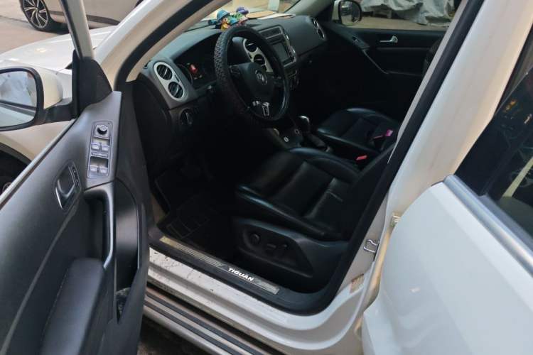 Used Volkswagen Tiguan 2015 1.8TSI Automatic Two-Wheel Drive Luxury Model Driver Seat