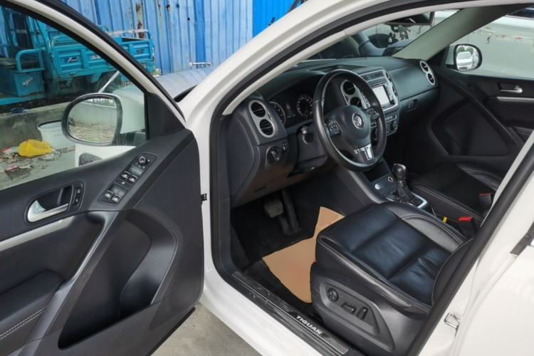 Used Volkswagen Tiguan 2015 1.8TSI Automatic Two-Wheel Drive Luxury Model Driver Seat