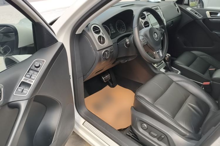 Used Volkswagen Tiguan 2015 1.8TSI Automatic Two-Wheel Drive Comfort Edition Driver Seat
