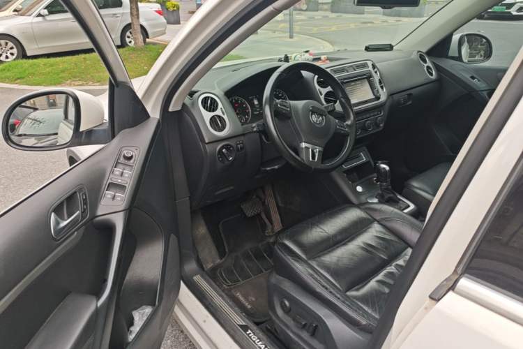 Used Volkswagen Tiguan 2015 1.8TSI Automatic Two-Wheel Drive Luxury Model Driver Seat