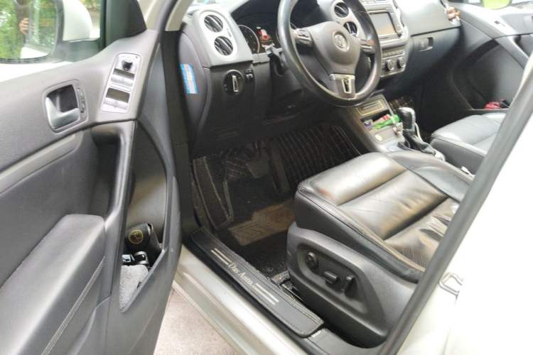 Used Volkswagen Tiguan 2015 1.8TSI Automatic Two-Wheel Drive Luxury Model Driver Seat