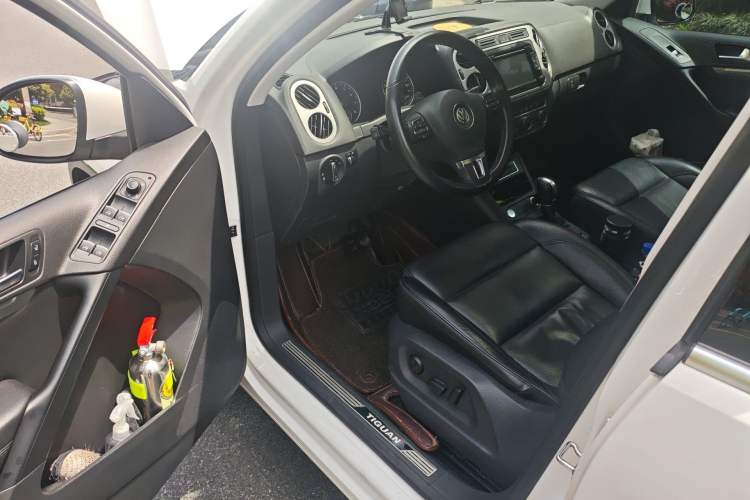 Used Volkswagen Tiguan 2015 1.8TSI Automatic Two-Wheel Drive Luxury Model Driver Seat