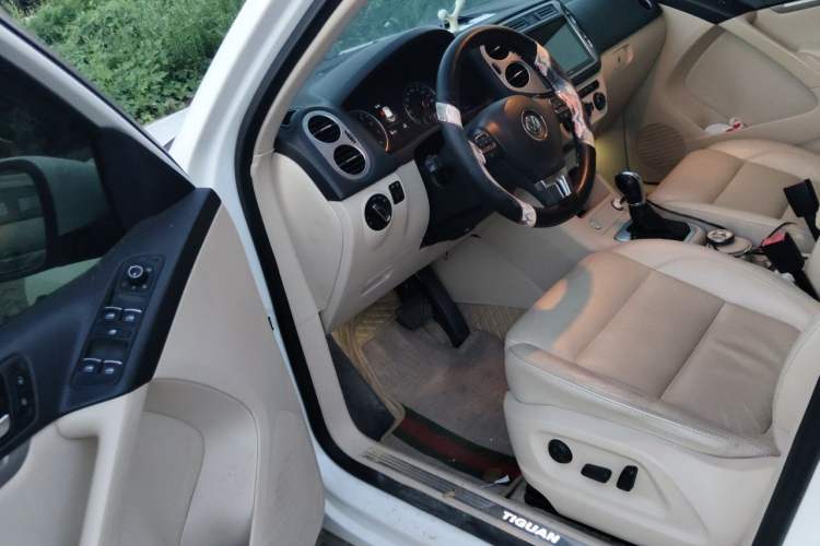 Used Volkswagen Tiguan 2015 1.8TSI Automatic Two-Wheel Drive Luxury Model Driver Seat
