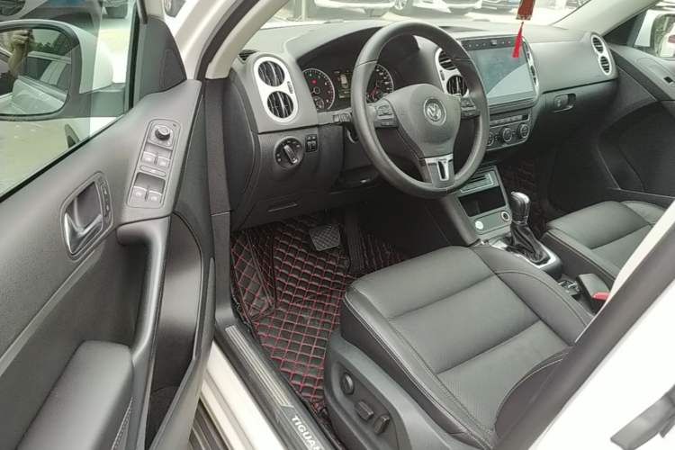 Used Volkswagen Tiguan 2015 1.8TSI Automatic Two-Wheel Drive Luxury Model Driver Seat