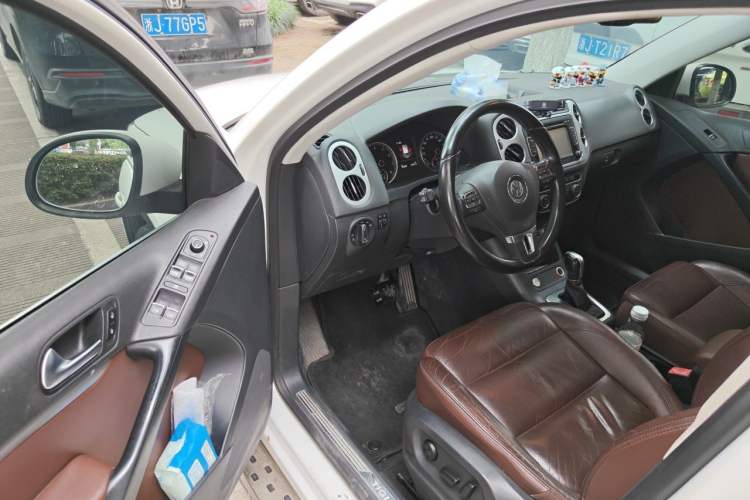 Used Volkswagen Tiguan 2015 1.8TSI Automatic Two-Wheel Drive Luxury Model Driver Seat