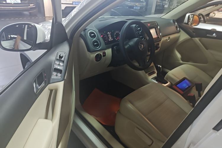 Used Volkswagen Tiguan 2015 1.8TSI Automatic Two-Wheel Drive Trend Edition Driver Seat