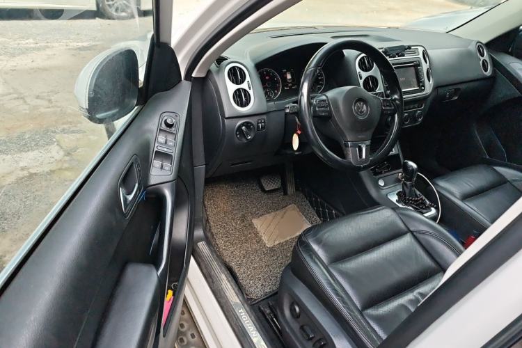 Used Volkswagen Tiguan 2015 1.8TSI Automatic Two-Wheel Drive Luxury Model Driver Seat