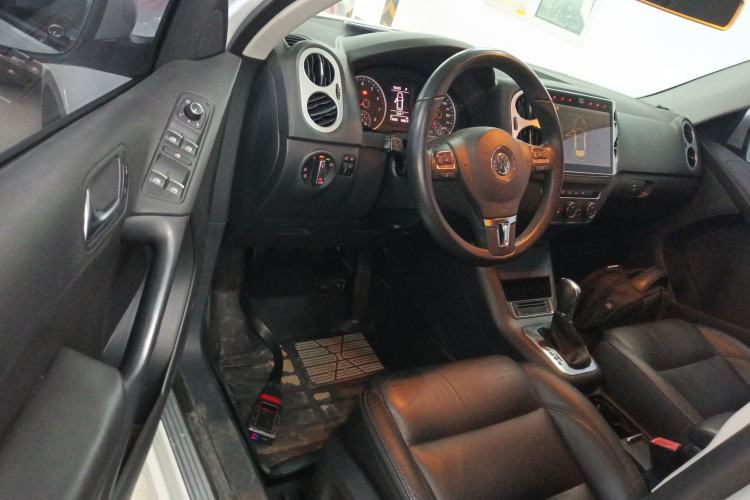 Used Volkswagen Tiguan 2015 1.8TSI Automatic Two-Wheel Drive Comfort Edition Driver Seat