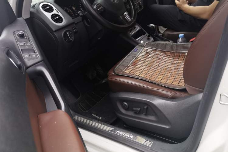 Used Volkswagen Tiguan 2015 1.8TSI Automatic Two-Wheel Drive Luxury Model Driver Seat
