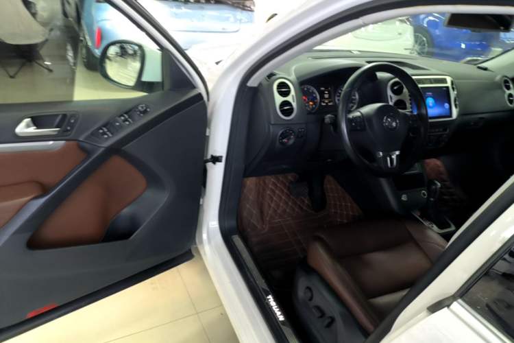 Used Volkswagen Tiguan 2015 1.8TSI Automatic Two-Wheel Drive Luxury Model Driver Seat