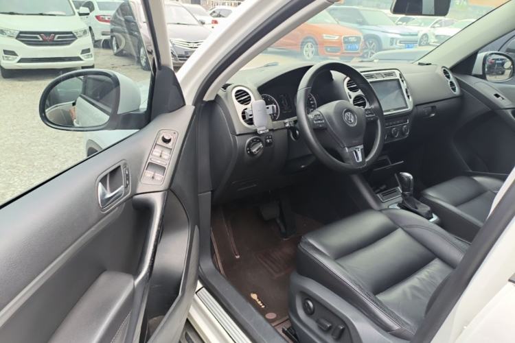Used Volkswagen Tiguan 2015 1.8TSI Automatic Two-Wheel Drive Comfort Edition Driver Seat