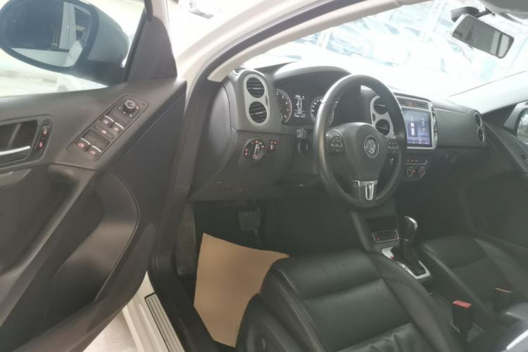 Used Volkswagen Tiguan 2015 1.8TSI Automatic Two-Wheel Drive Comfort Edition Driver Seat