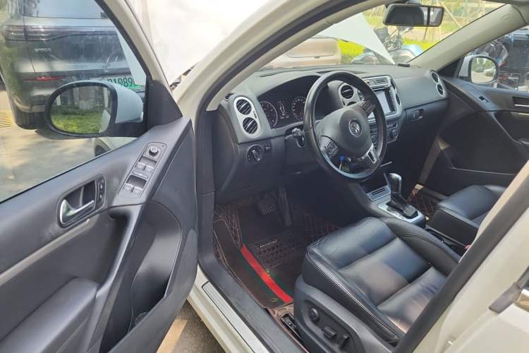 Used Volkswagen Tiguan 2015 1.8TSI Automatic Two-Wheel Drive Comfort Edition Driver Seat