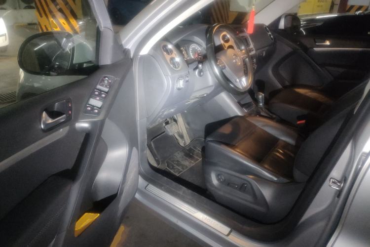 Used Volkswagen Tiguan 2015 1.8TSI Automatic Two-Wheel Drive Comfort Edition Driver Seat
