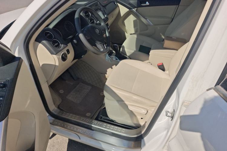 Used Volkswagen Tiguan 2015 1.8TSI Automatic Two-Wheel Drive Trend Edition Driver Seat