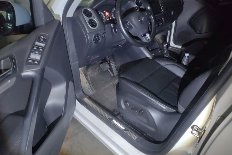 Used Volkswagen Tiguan 2015 1.8TSI Automatic Two-Wheel Drive Luxury Model Driver Seat