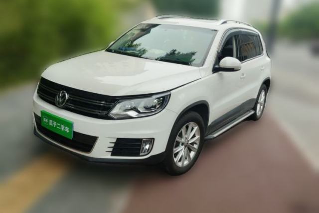 Used Volkswagen Tiguan 2015 1.8TSI Manual Two-Wheel-Drive Limited Edition