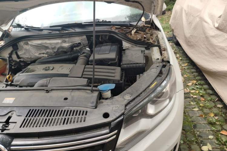 Used Volkswagen Tiguan 2015 1.8TSI Automatic Two-Wheel Drive Comfort Edition Engine Bay Left