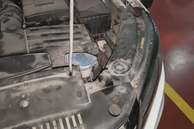 Used Volkswagen Tiguan 2015 1.8TSI Automatic Two-Wheel Drive Comfort Edition Engine Bay Left