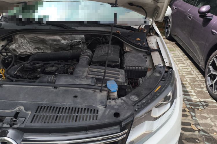 Used Volkswagen Tiguan 2015 1.8TSI Automatic Two-Wheel Drive Trend Edition Engine Bay Left