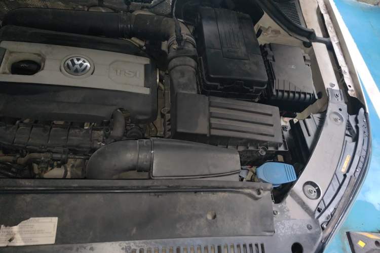 Used Volkswagen Tiguan 2015 1.8TSI Automatic Two-Wheel Drive Trend Edition Engine Bay Left