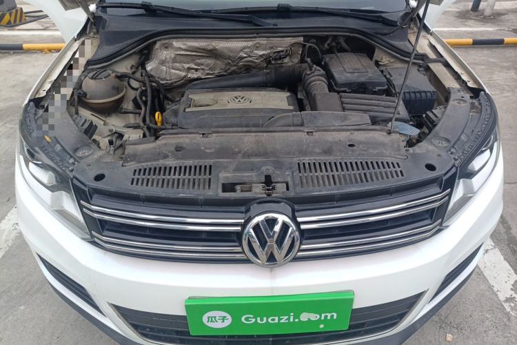 Used Volkswagen Tiguan 2015 1.8TSI Automatic All-Wheel-Drive Luxury Model Engine Bay