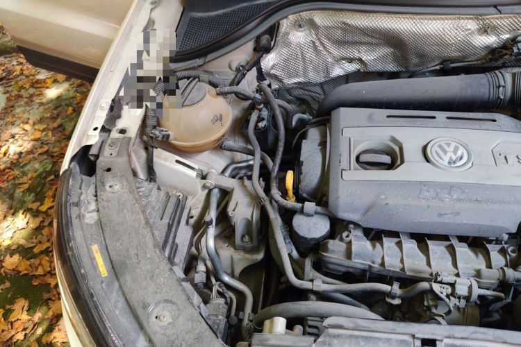 Used Volkswagen Tiguan 2015 1.8TSI Automatic Two-Wheel Drive Luxury Model Engine Bay Right