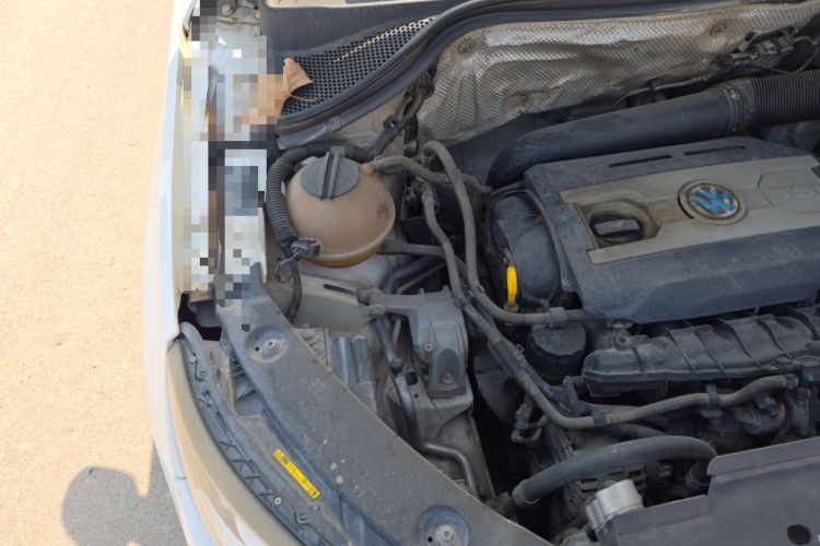 Used Volkswagen Tiguan 2015 1.8TSI Automatic Two-Wheel Drive Comfort Edition Engine Bay Right