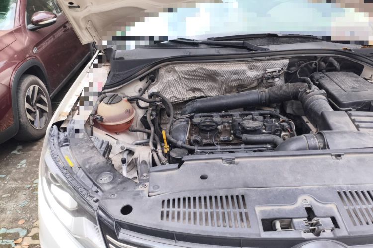 Used Volkswagen Tiguan 2015 1.8TSI Automatic Two-Wheel Drive Trend Edition Engine Bay Right