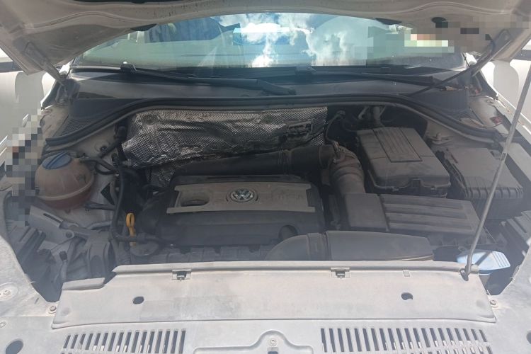 Used Volkswagen Tiguan 2015 1.8TSI Automatic Two-Wheel Drive Comfort Edition Engine Bay