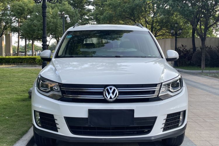 Used Volkswagen Tiguan 2015 1.8TSI Automatic Two-Wheel Drive Trend Edition Exterior 1