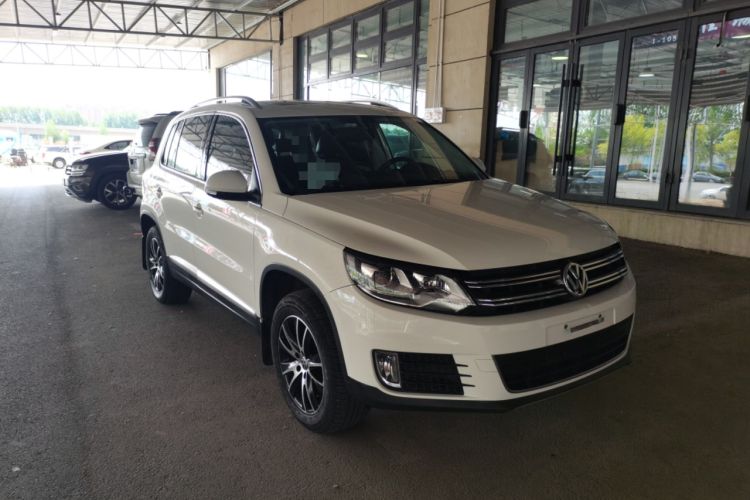Used Volkswagen Tiguan 2015 2.0 TSI Automatic All-Wheel Drive Luxury Edition Exterior 1