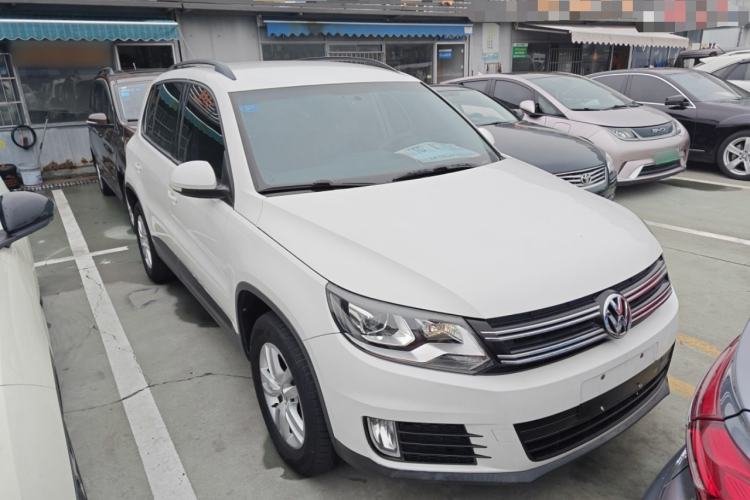 Used Volkswagen Tiguan 2015 1.8TSI Automatic Two-Wheel Drive Trend Edition Exterior 1