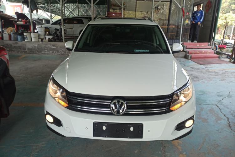 Used Volkswagen Tiguan 2015 2.0 TSI Comfort Edition Exterior 1
