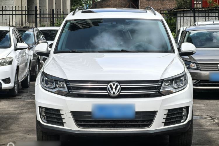 Used Volkswagen Tiguan 2015 1.8TSI Automatic Two-Wheel Drive Comfort Edition Exterior 1