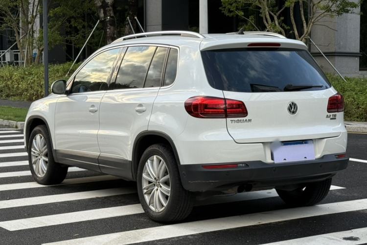 Used Volkswagen Tiguan 2015 2.0 TSI Comfort Edition Exterior 13