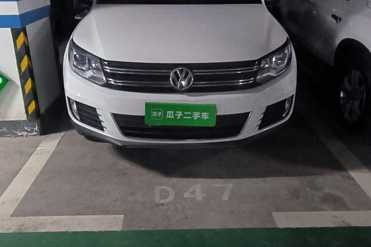 Used Volkswagen Tiguan 2015 1.8TSI Automatic Two-Wheel Drive Luxury Model Exterior 2
