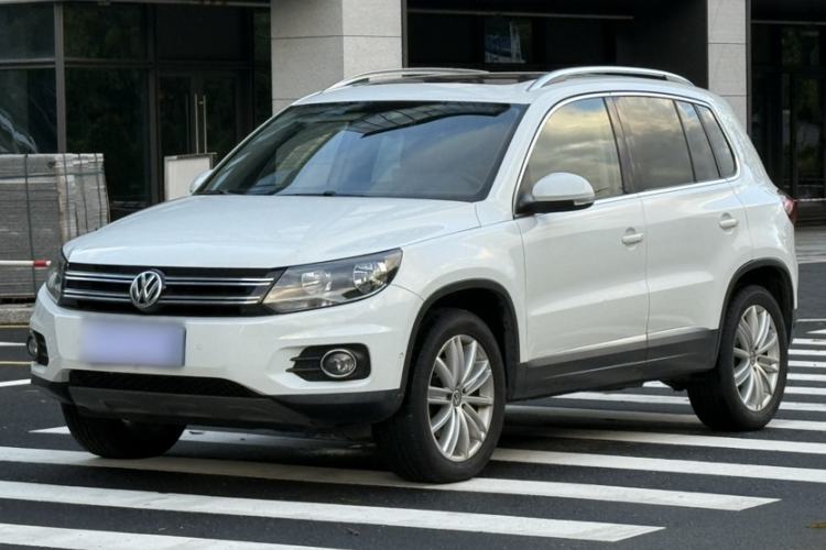 Used Volkswagen Tiguan 2015 2.0 TSI Comfort Edition Exterior 2